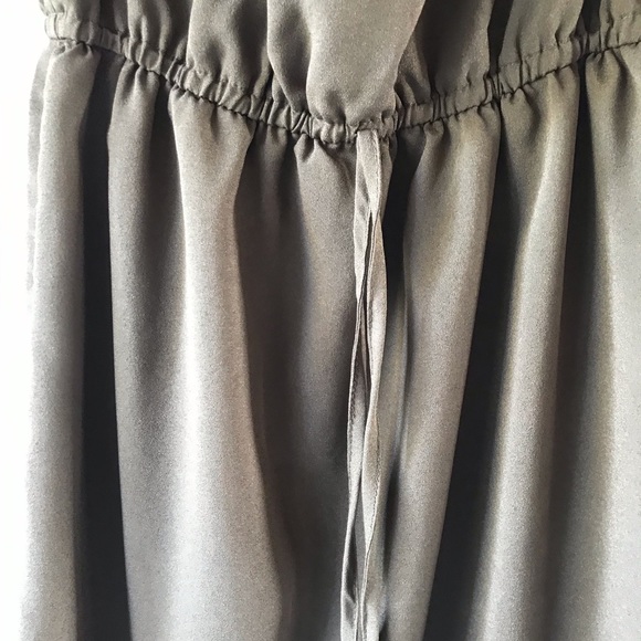 Studio Y Olive green Dress - Picture 5 of 9